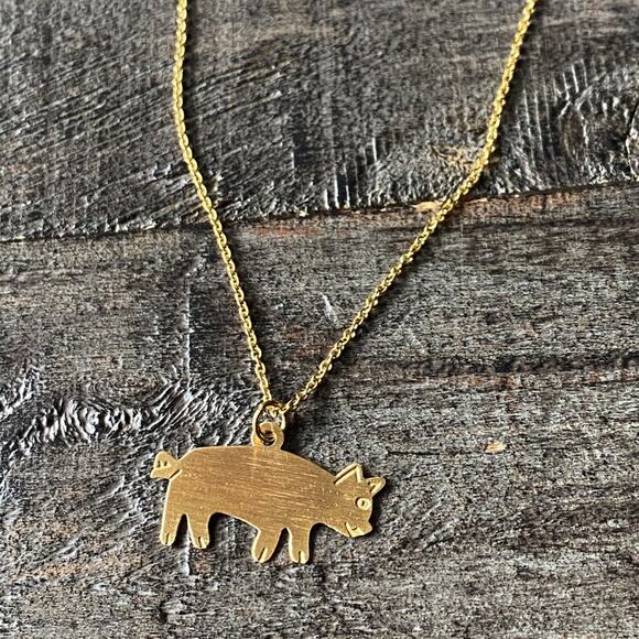 NEW Brushed Brass Pig Pendant Necklace - Picture 1 of 8